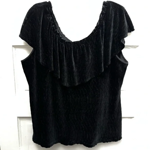 Anthropologie Black Velvet Ruffle Top Medium Off Shoulder Party Blouse - Picture 1 of 7